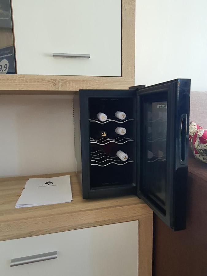 Apartman Kurdejov Hustopeče エクステリア 写真