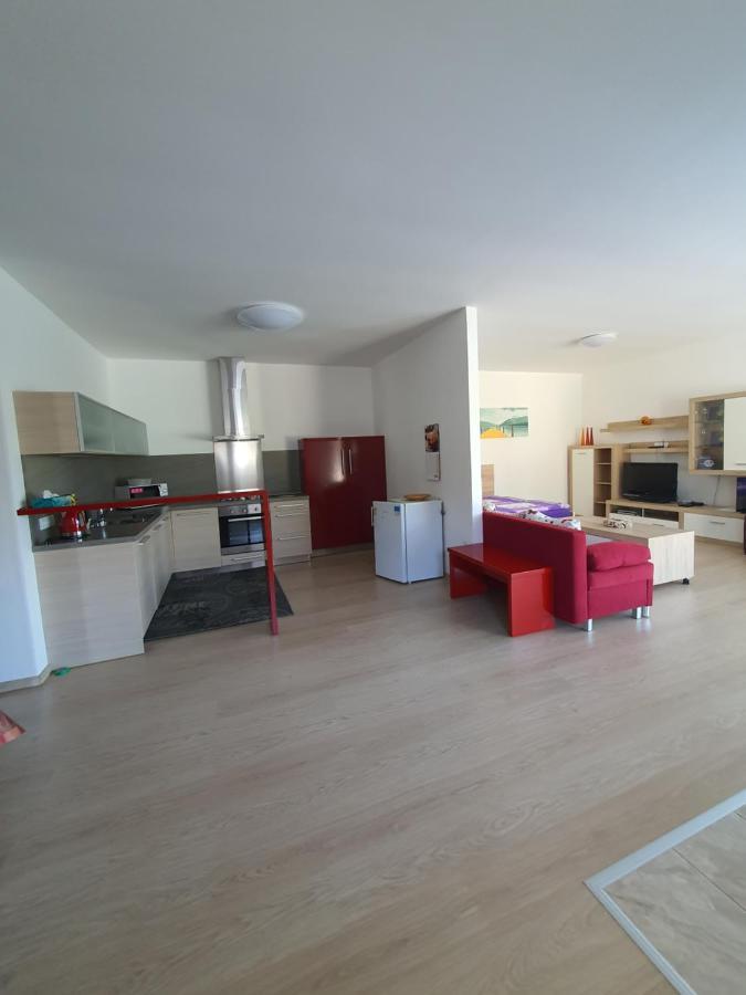 Apartman Kurdejov Hustopeče エクステリア 写真