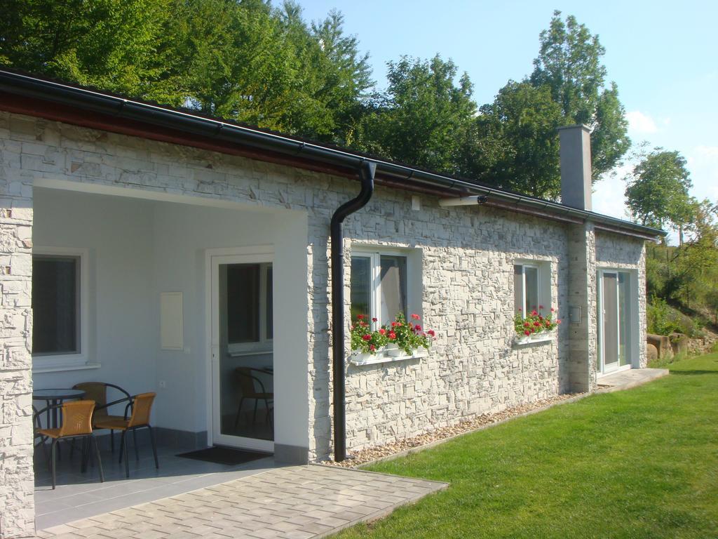 Apartman Kurdejov Hustopeče 部屋 写真