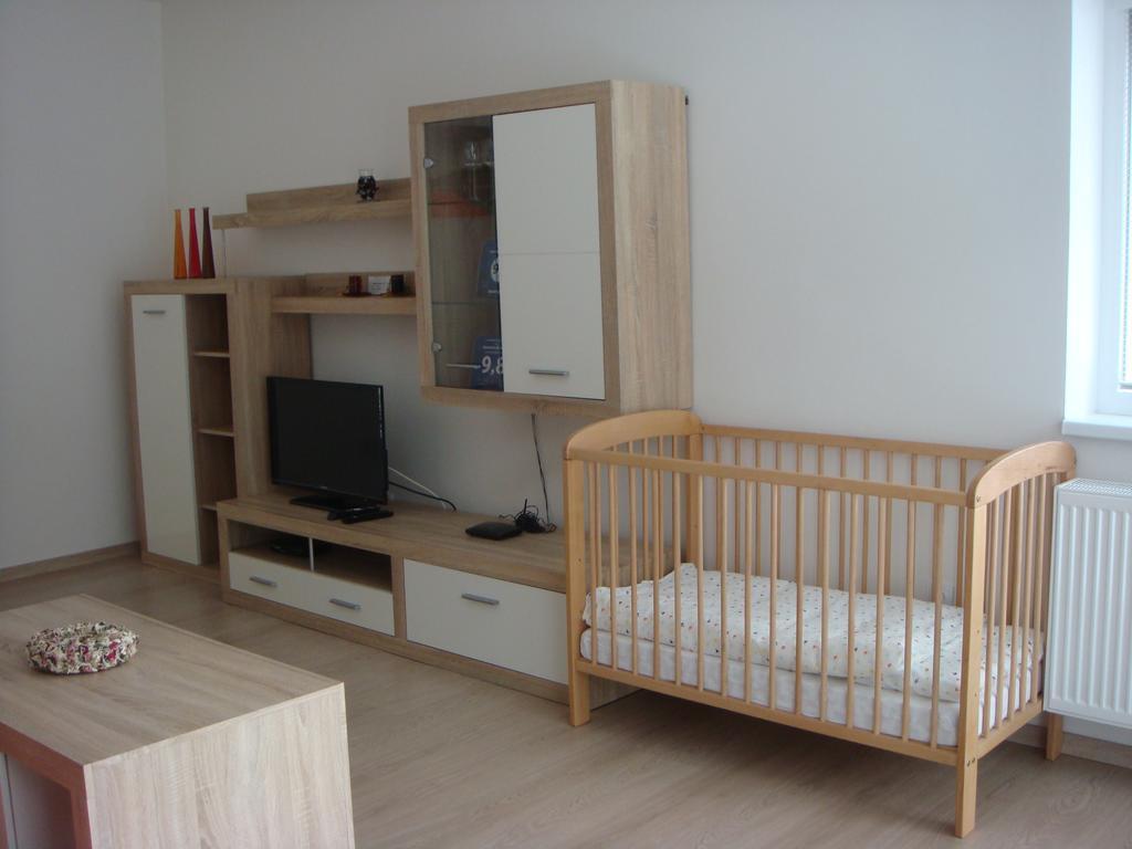 Apartman Kurdejov Hustopeče エクステリア 写真
